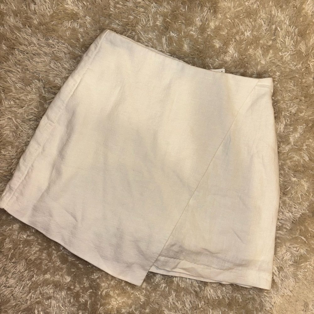 Abercrombie Scarlett White Linen Wrap Mini Skort